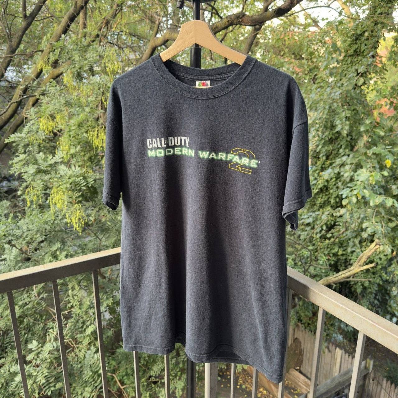 2009 Call of Duty Modern Warfare 2 Tee