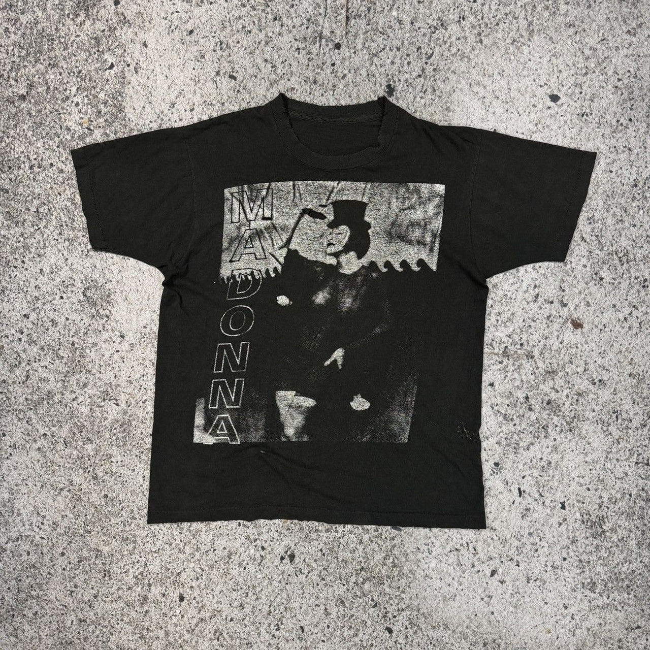 1990年代のスラッシュドフェードマドンナTシャツ