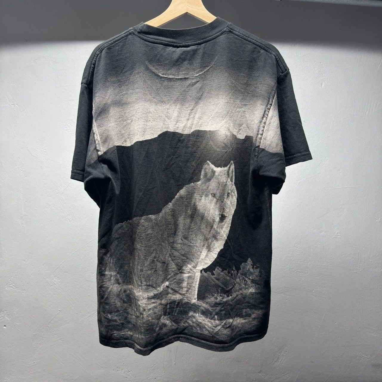1990s Faded Wolf Tee
