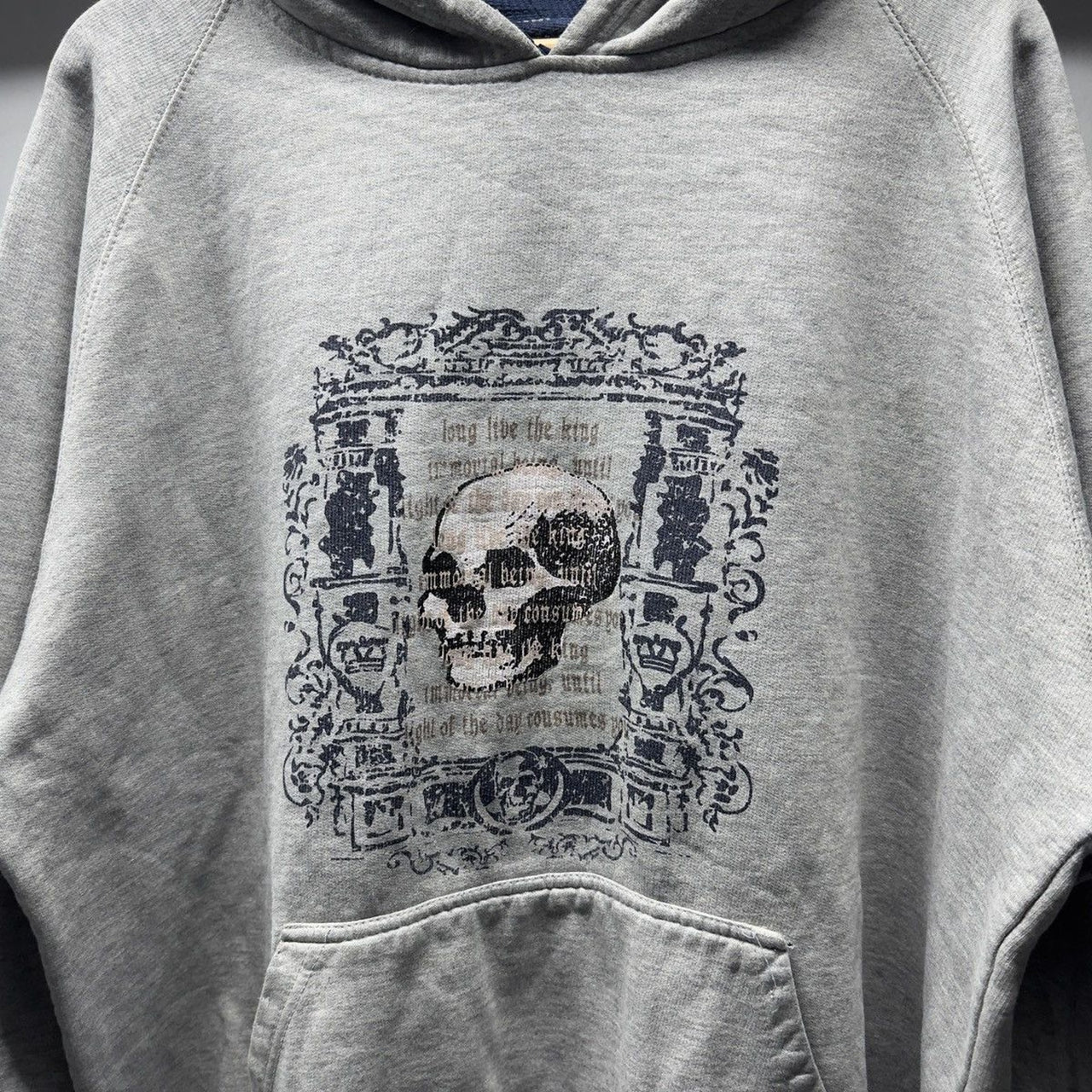 2000s Thrashed Faded Distressed Skull Hoodie