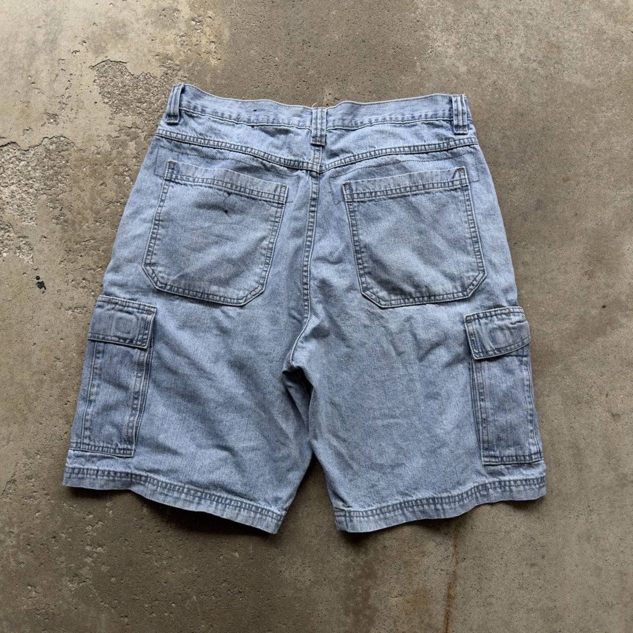 2000s Wrangler Faded Denim Cargo Skater Shorts