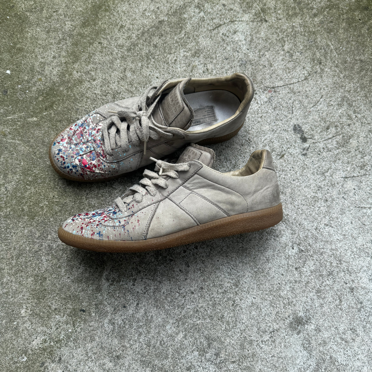 Maison Margiela Replica GAT Beige Paint Splatter
