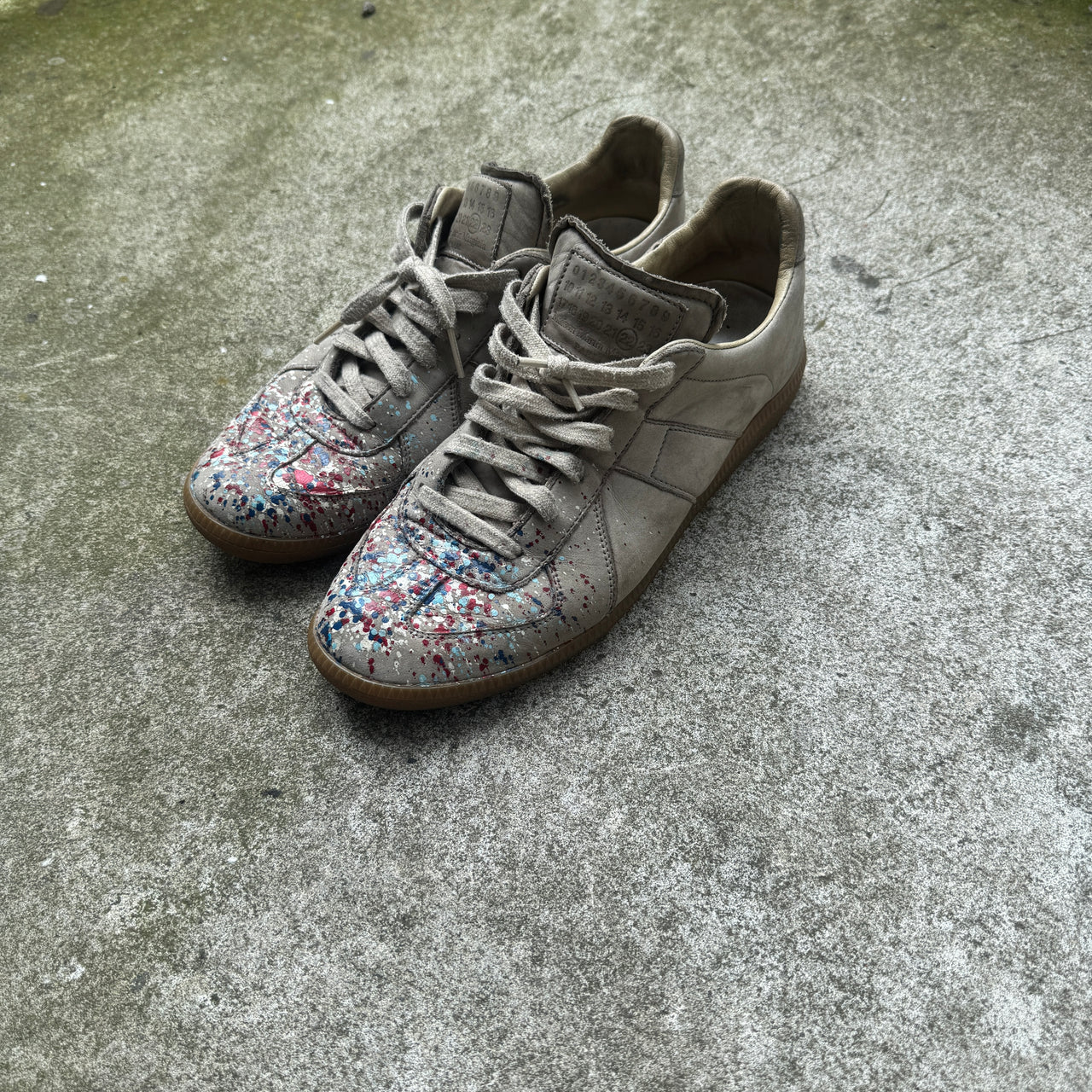 Maison Margiela Replica GAT Beige Paint Splatter