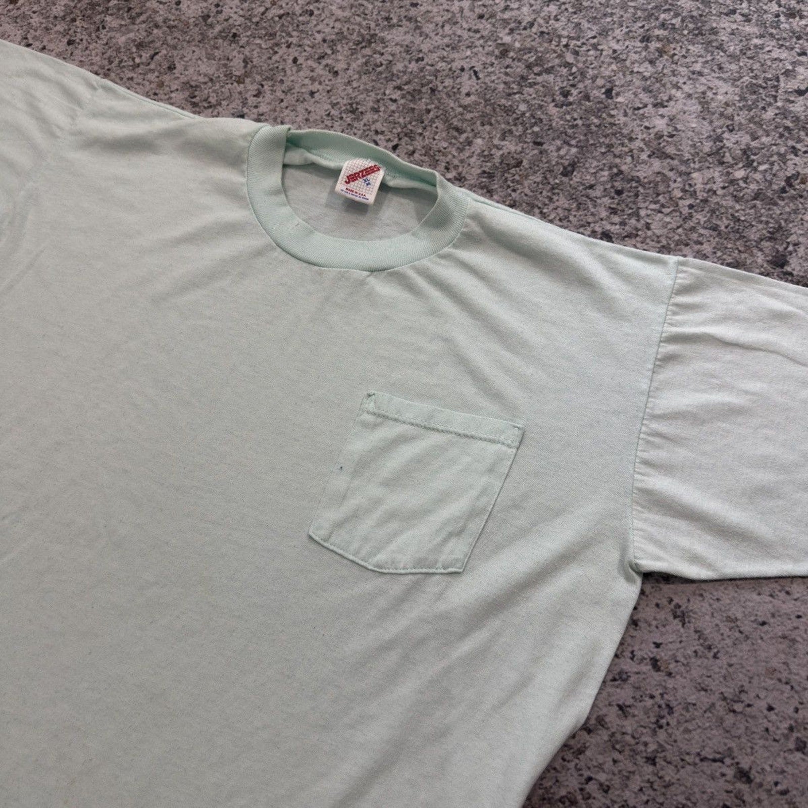 vintage 90s blank white single stitch made in usa pocket tee shirt