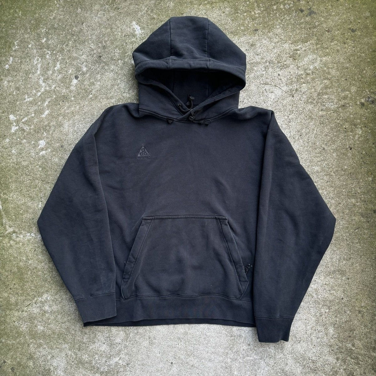 NIKE ACG BLACK PULLOVER HOODIE