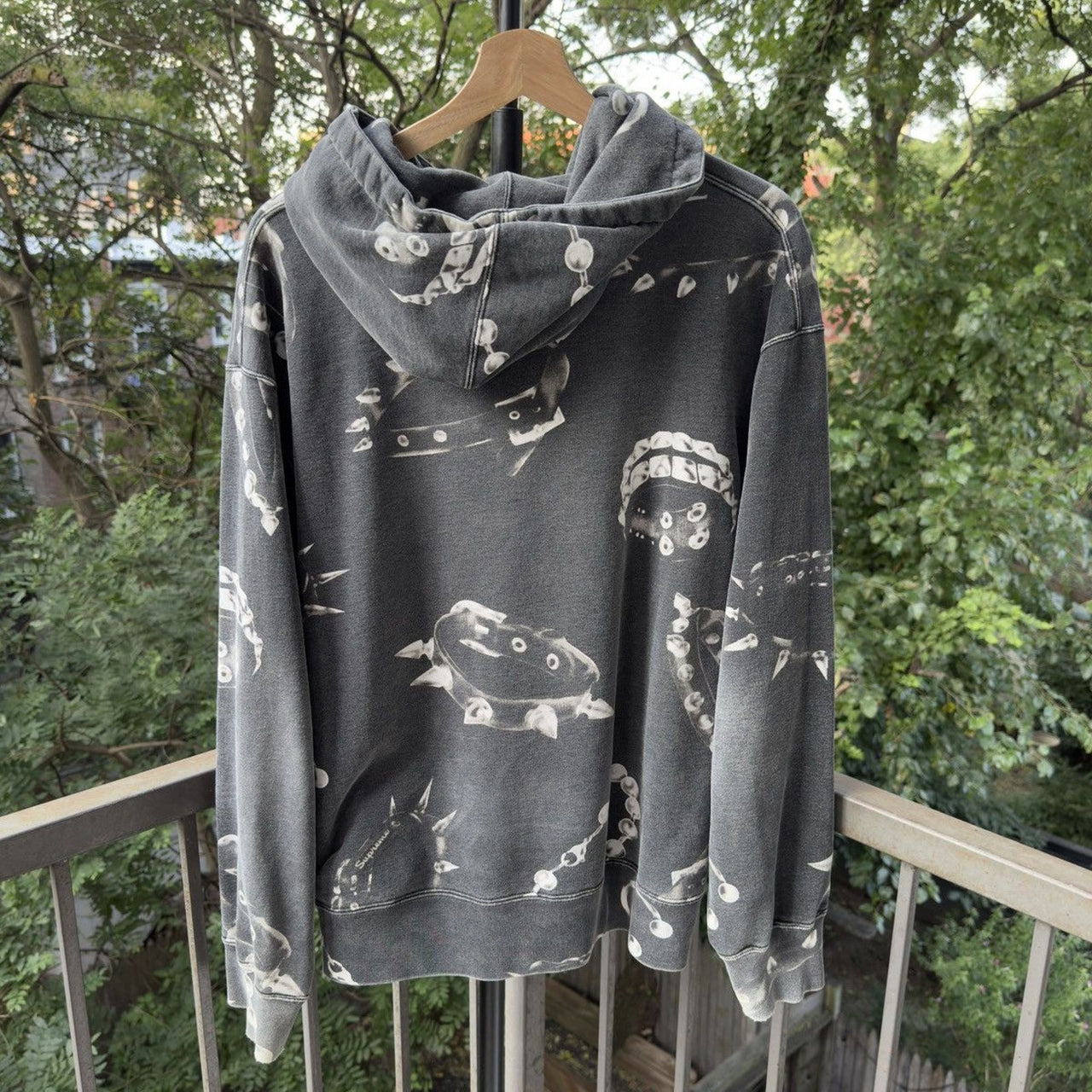 Supreme FW20 Studded Collars Hoodie