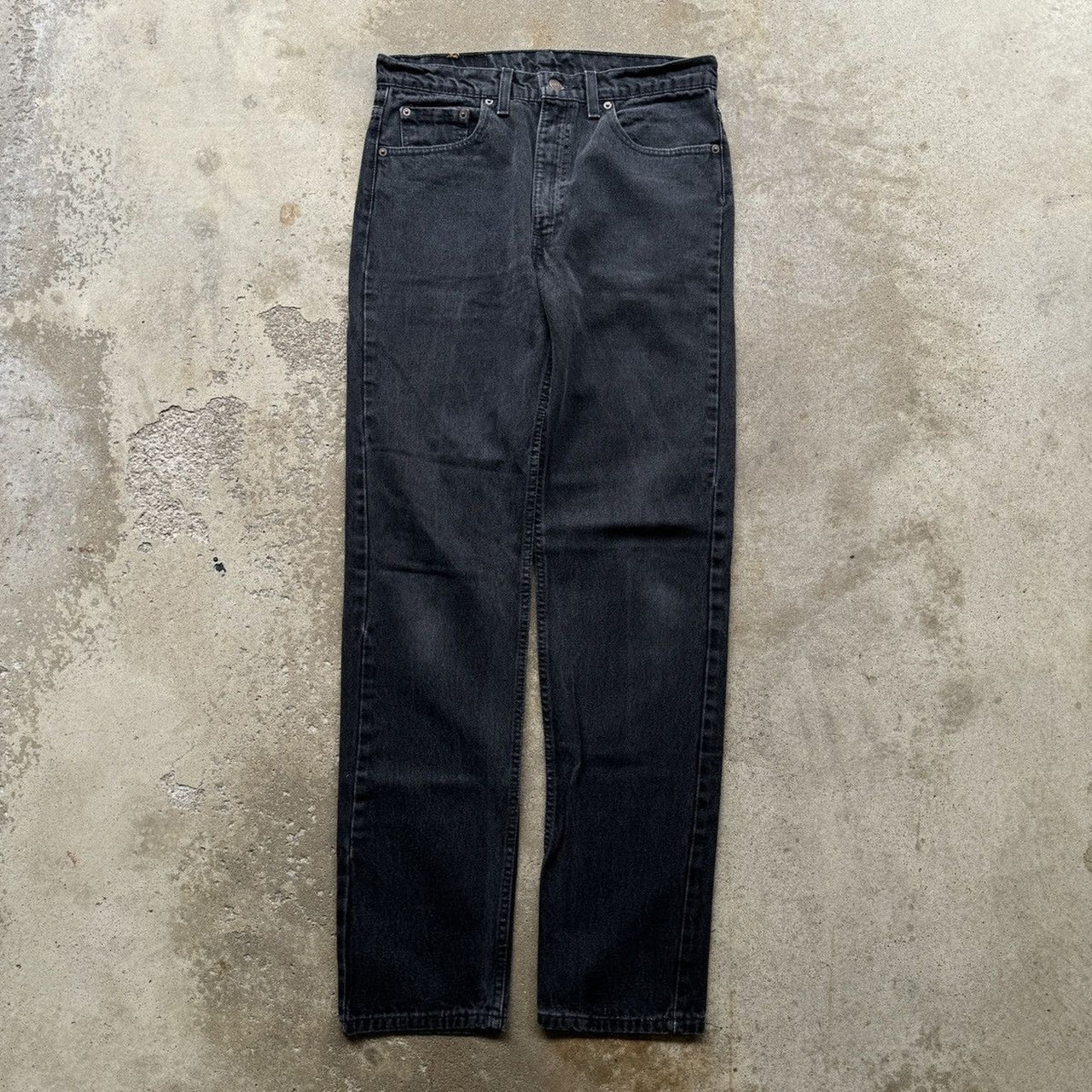 Vaqueros negros descoloridos Levi's 505 de los años 90