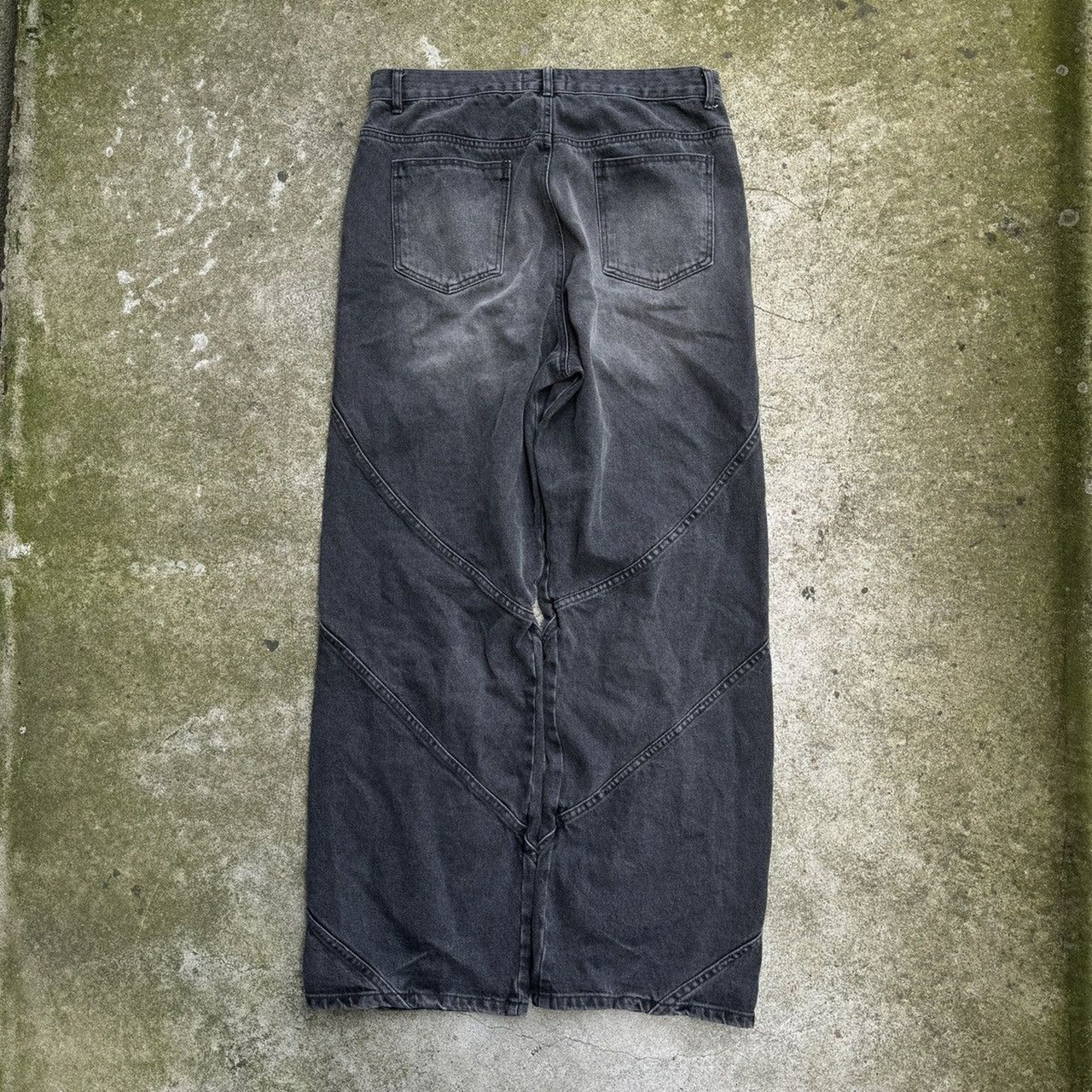 Saint Martin Baggy Faded Denim Jeans