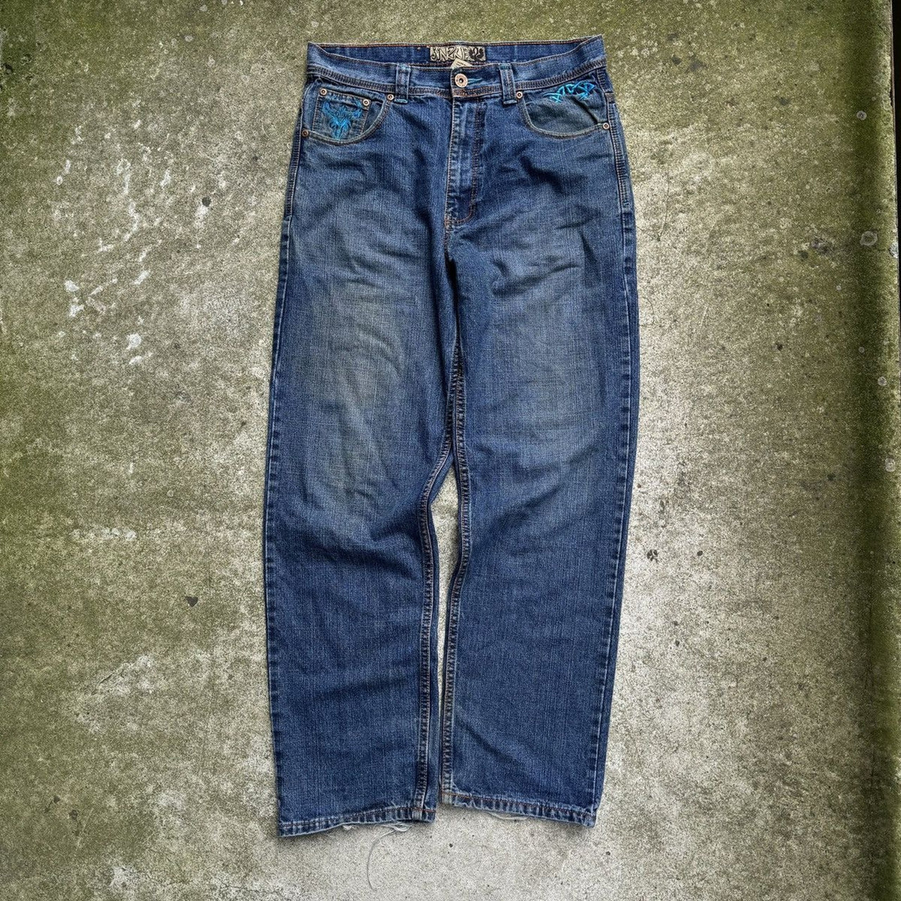 2000s Y2K Embroidered Dragon Cross Flame Jeans