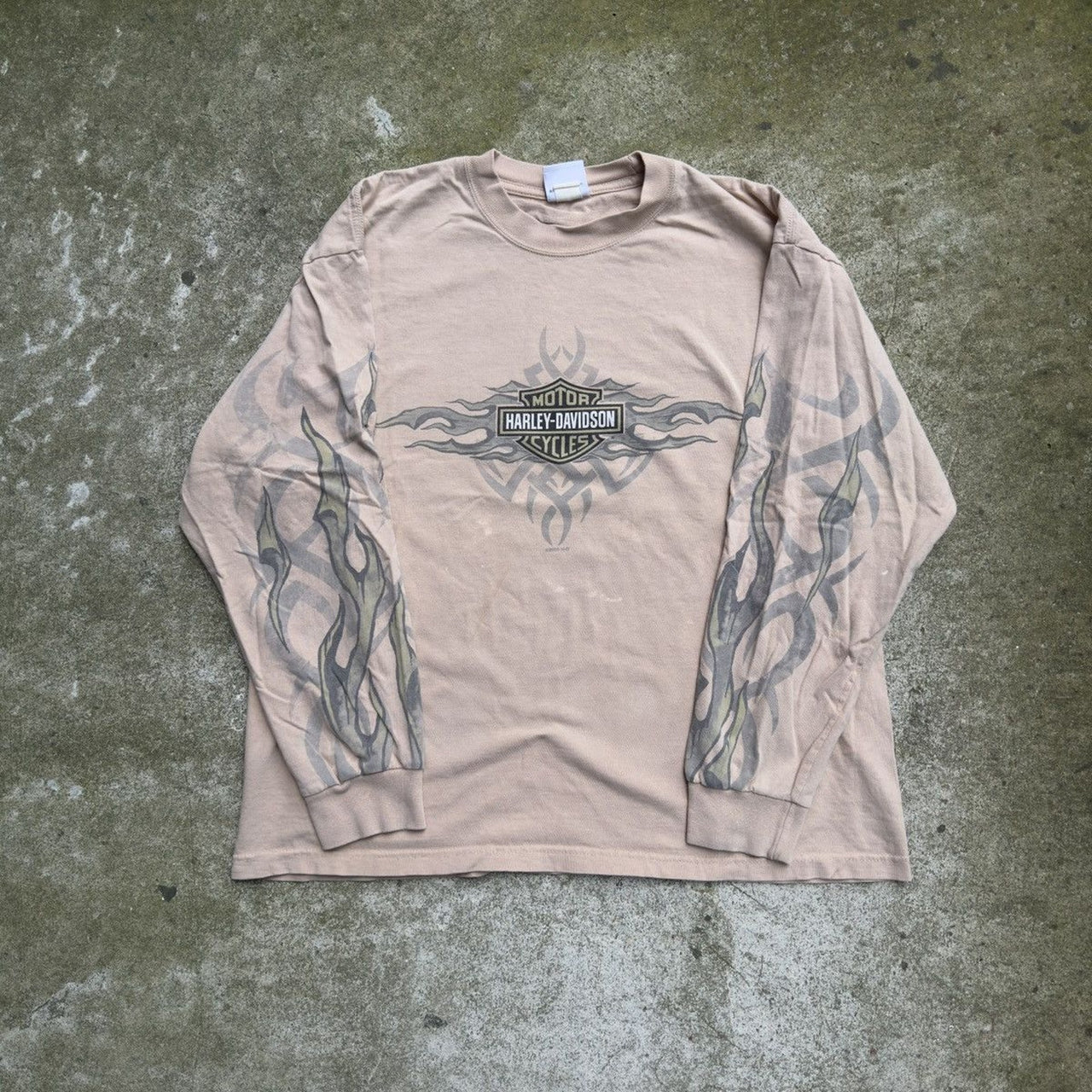 Harley Davidson Faded Beige Flame de manga larga de los años 2000