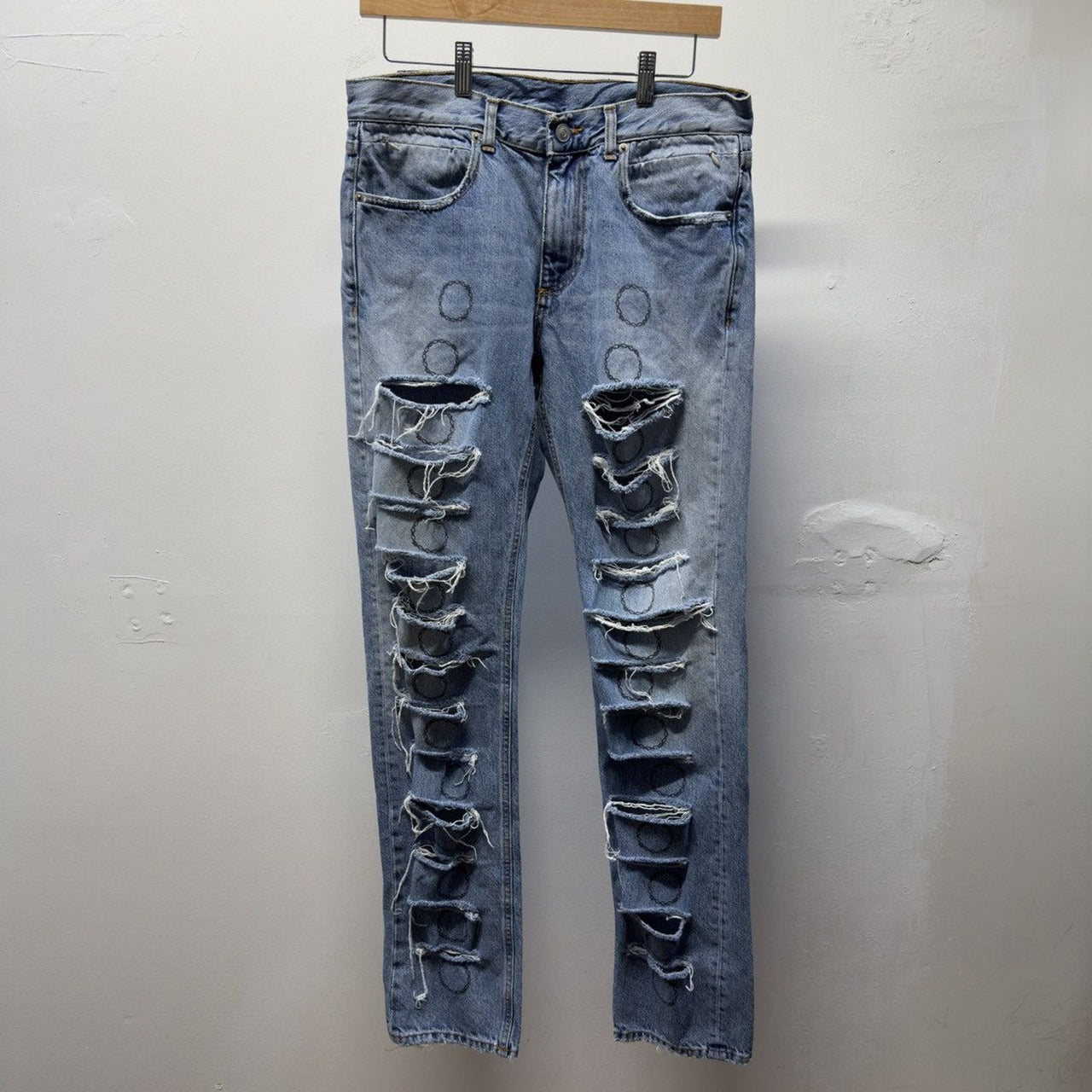 1017 Alyx 9SM Slashed Thorn Distressed Denim Jeans