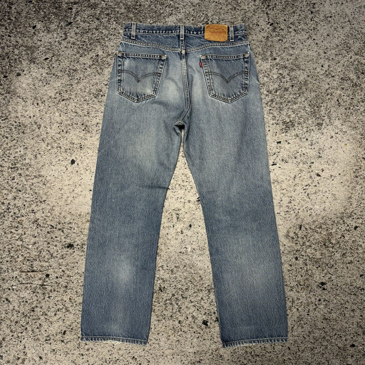 Vaqueros Levi's 505 descoloridos de la década de 2000