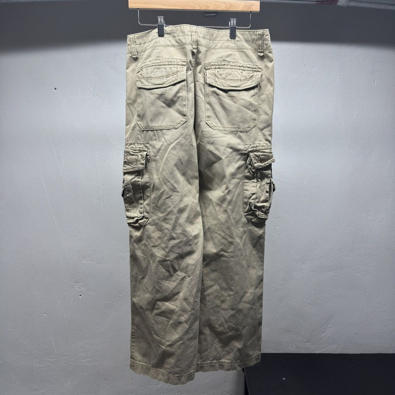 2000s Y2K Union Bay Faded Beige Cargo Pants