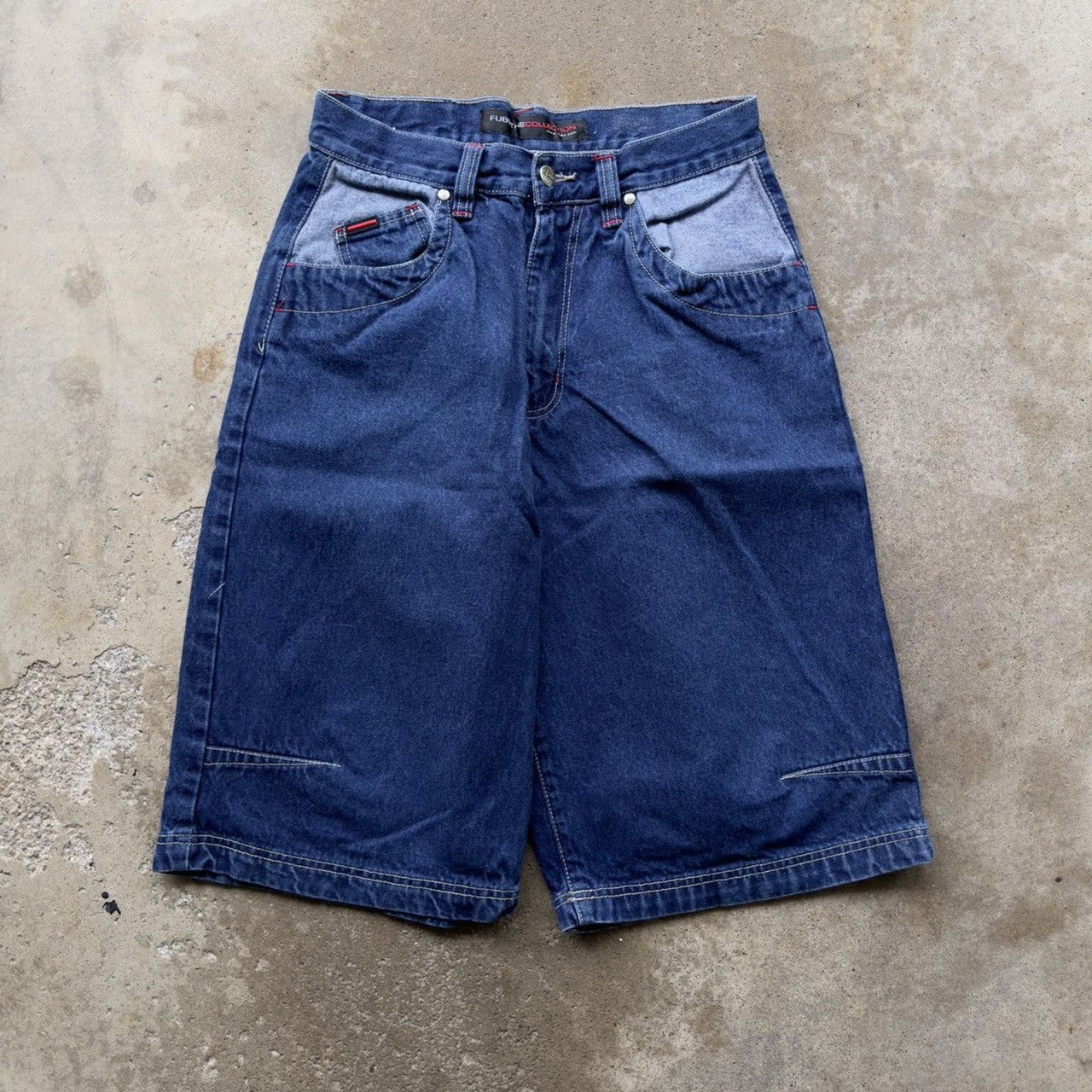 PANTALONES CORTOS VAQUEROS FUBU DE 2000, PANTALONES CORTOS DE VAQUEROS DE PATINISTA DE MEZCLILLA AZULES