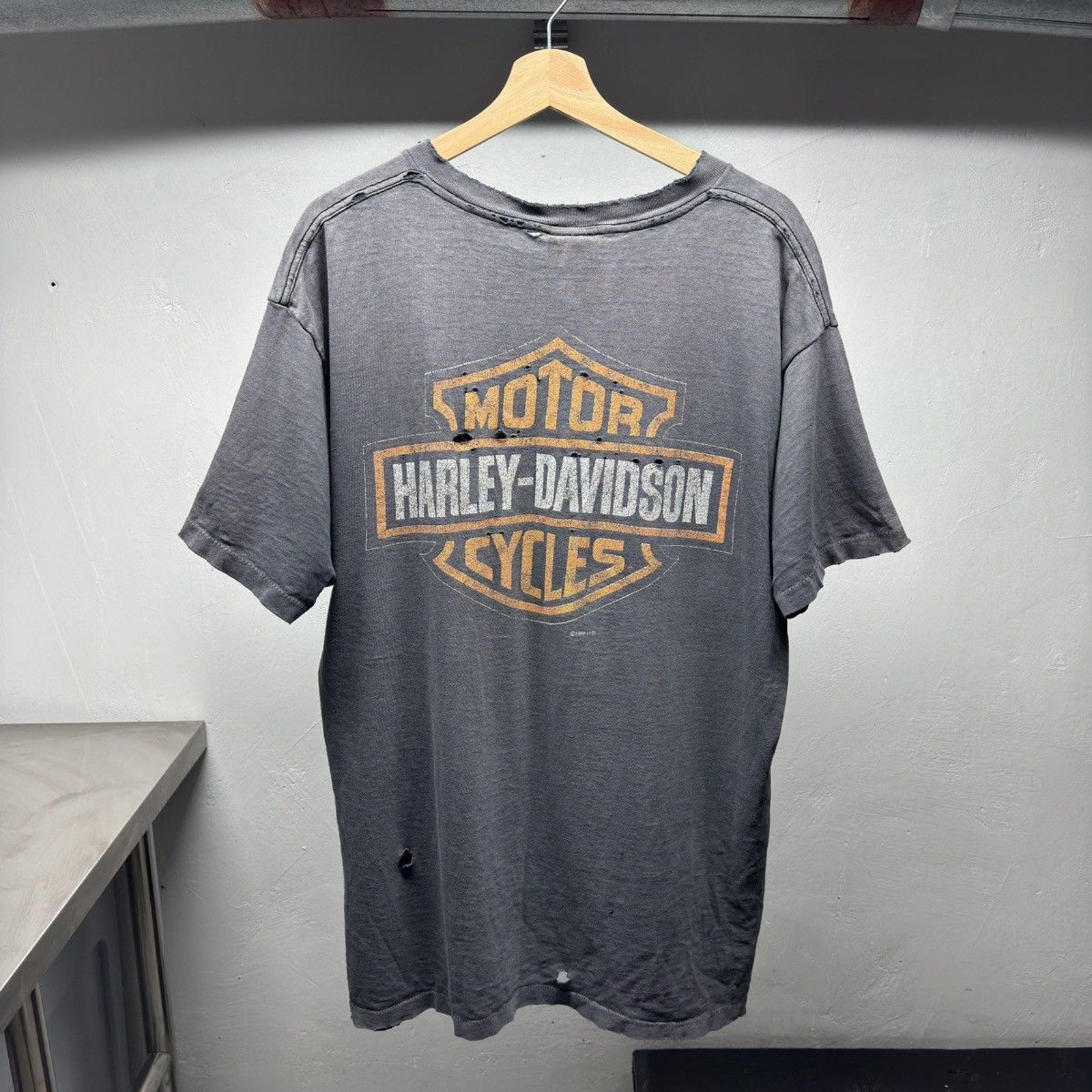 1990s Harley Davidson Thrashed Faded Distressed Tee — Garment 