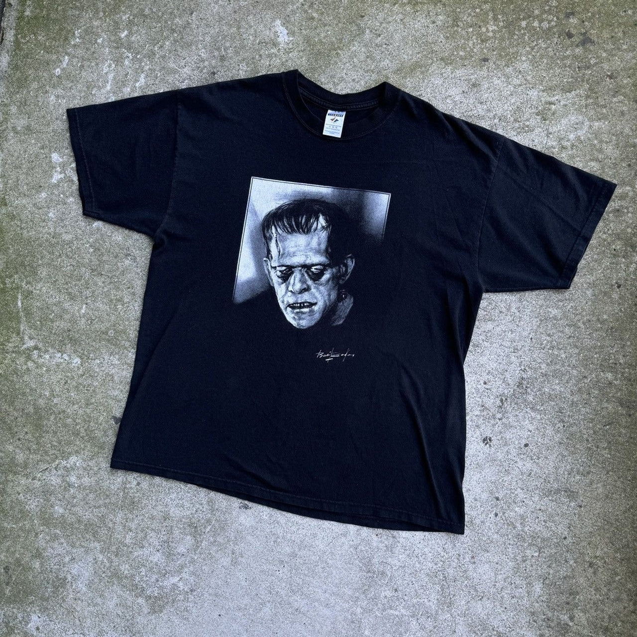 Camiseta con el rostro de Frankenstein de los años 2000