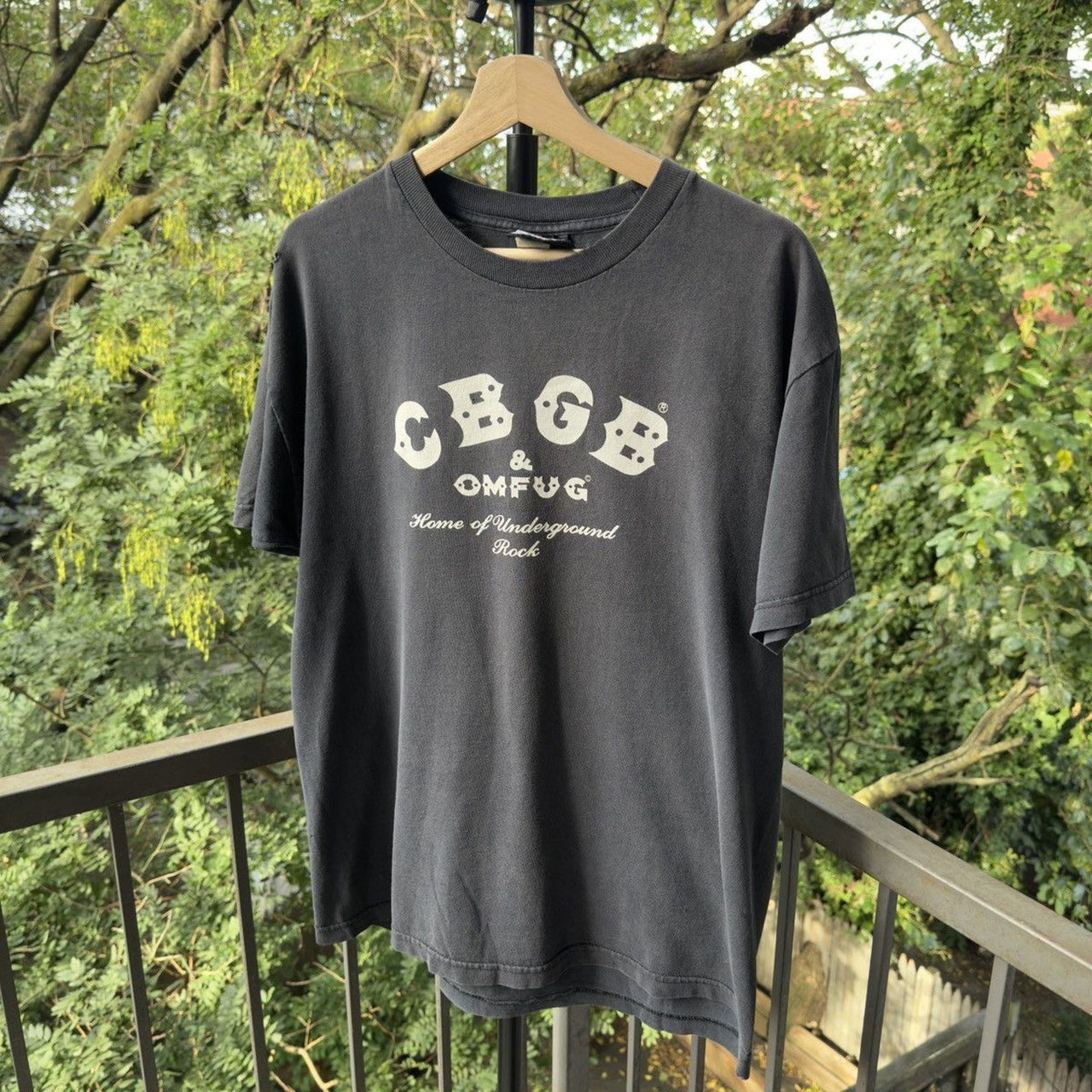 2000s Thrashed CBGB Underground Rock Tee