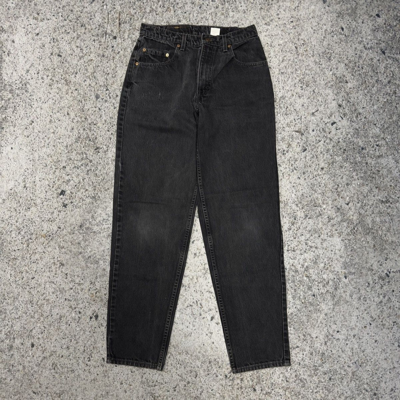 Vaqueros Levi's 560 de corte holgado y cónico en negro descolorido, años 90