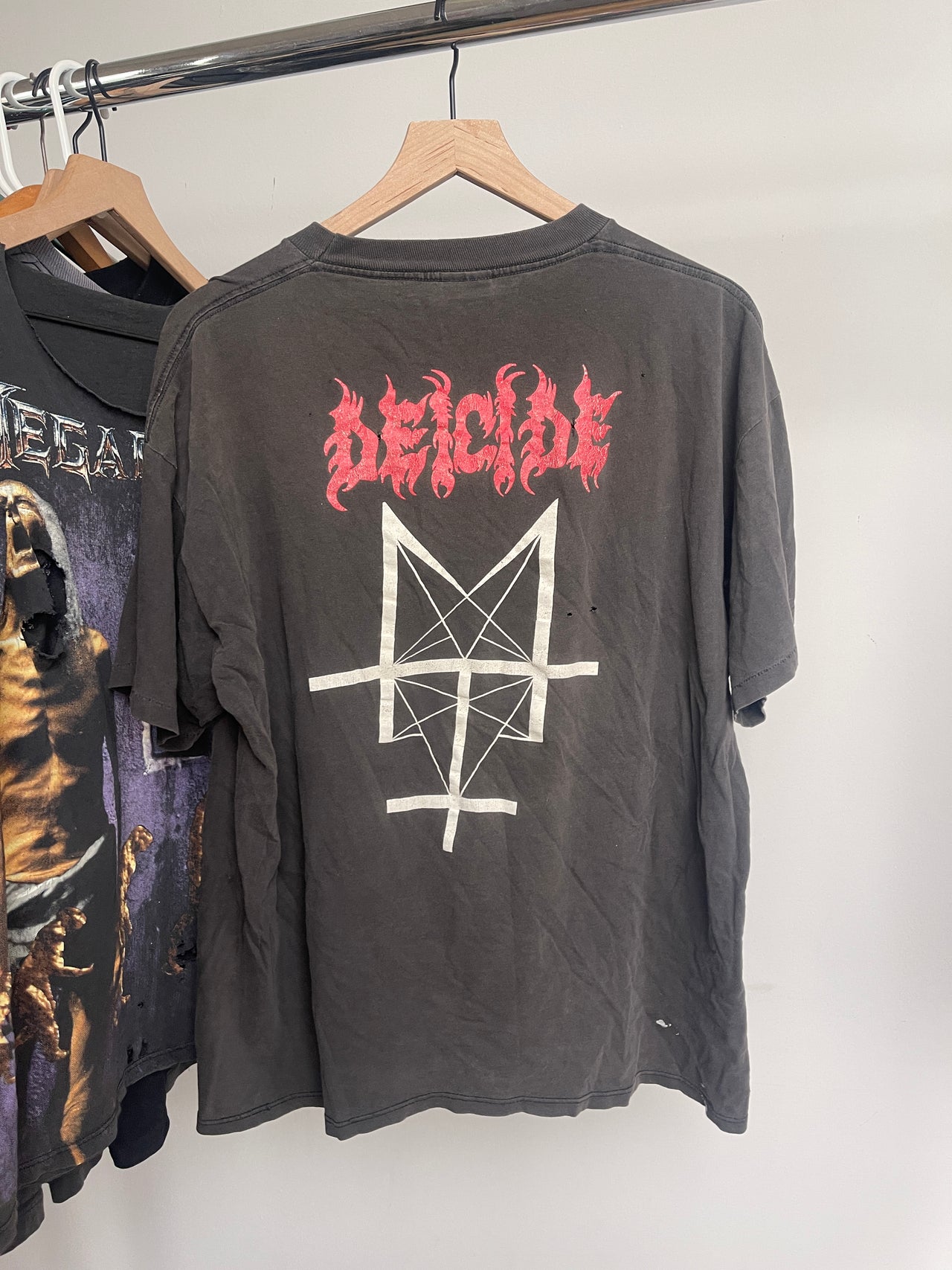 CAMISETA AZUL UVA DESGASTADA DEICIDE DE LOS AÑOS 90