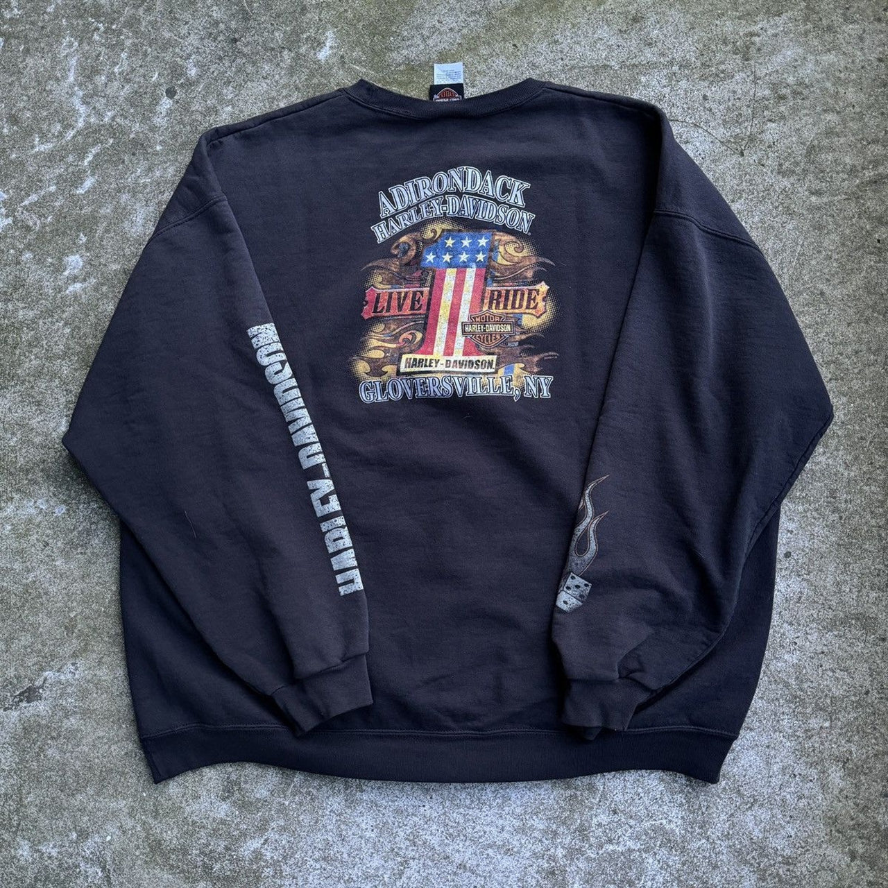 SUDADERA HARLEY DAVIDSON CON LOGO DE LLAMA DE LOS DADOS DE LOS AÑOS 2000