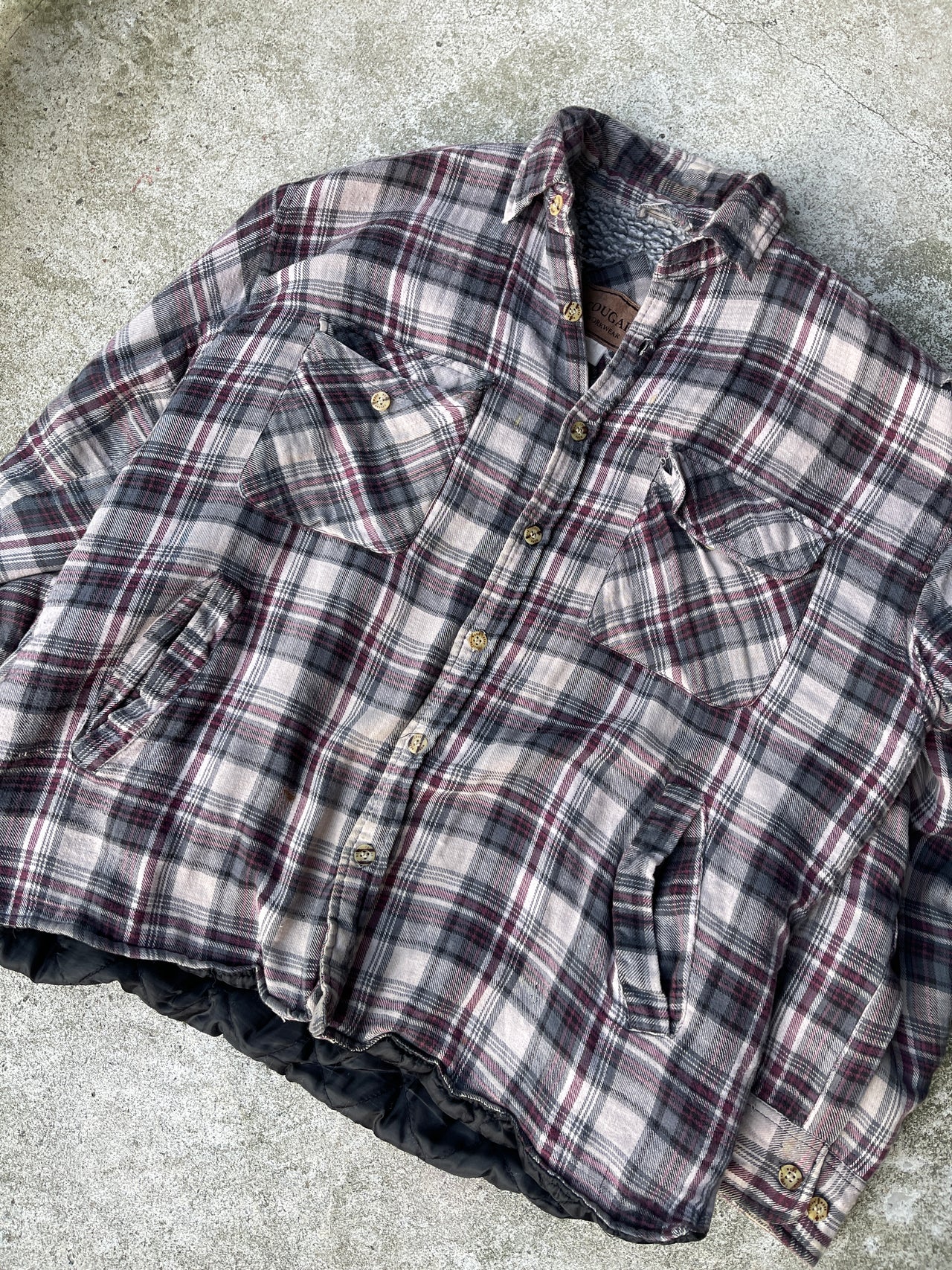 FRANELA SKATER DE GRAN TAMAÑO GRIS CON FORRO DE SHERPA DE LOS AÑOS 2000