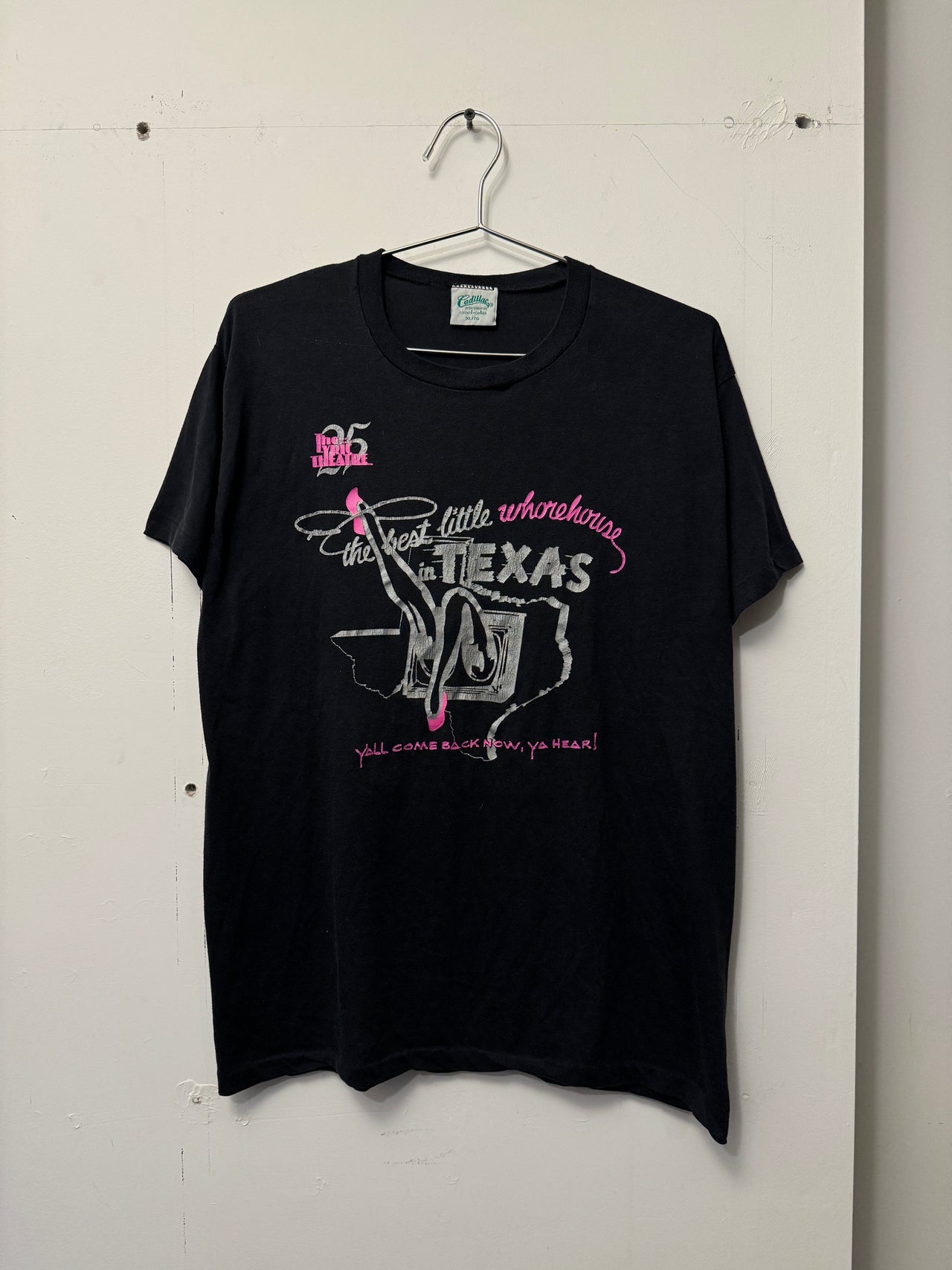 1980年代 テキサス最高の小さな売春宿Tシャツ