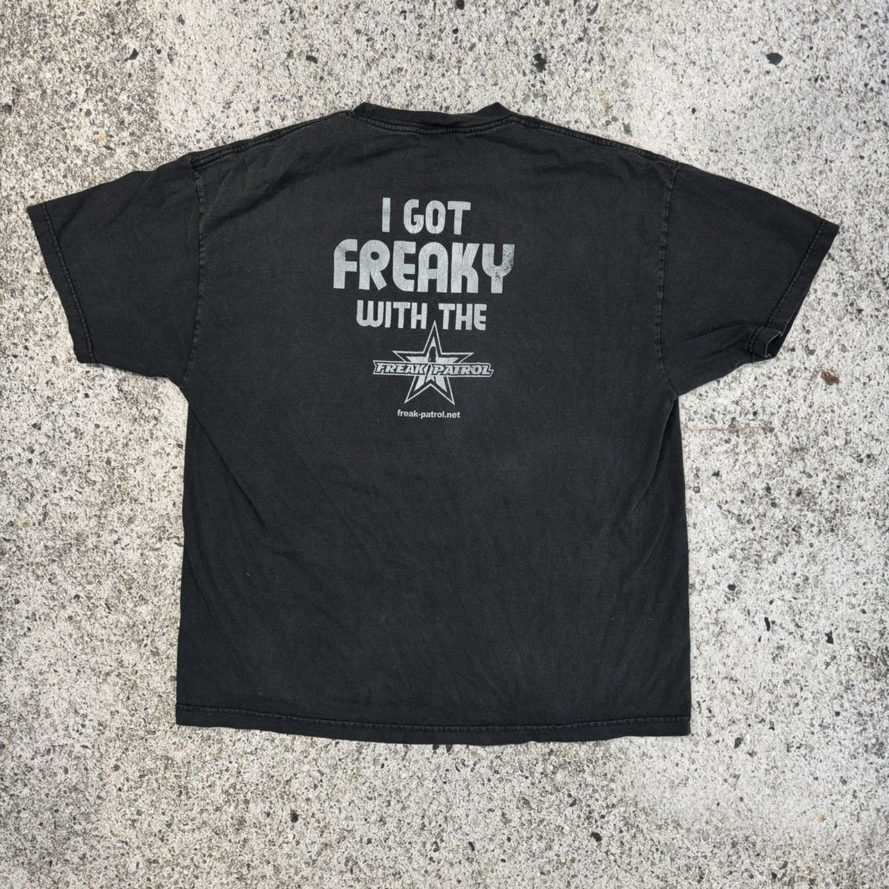Camiseta Freak Patrol de los años 2000