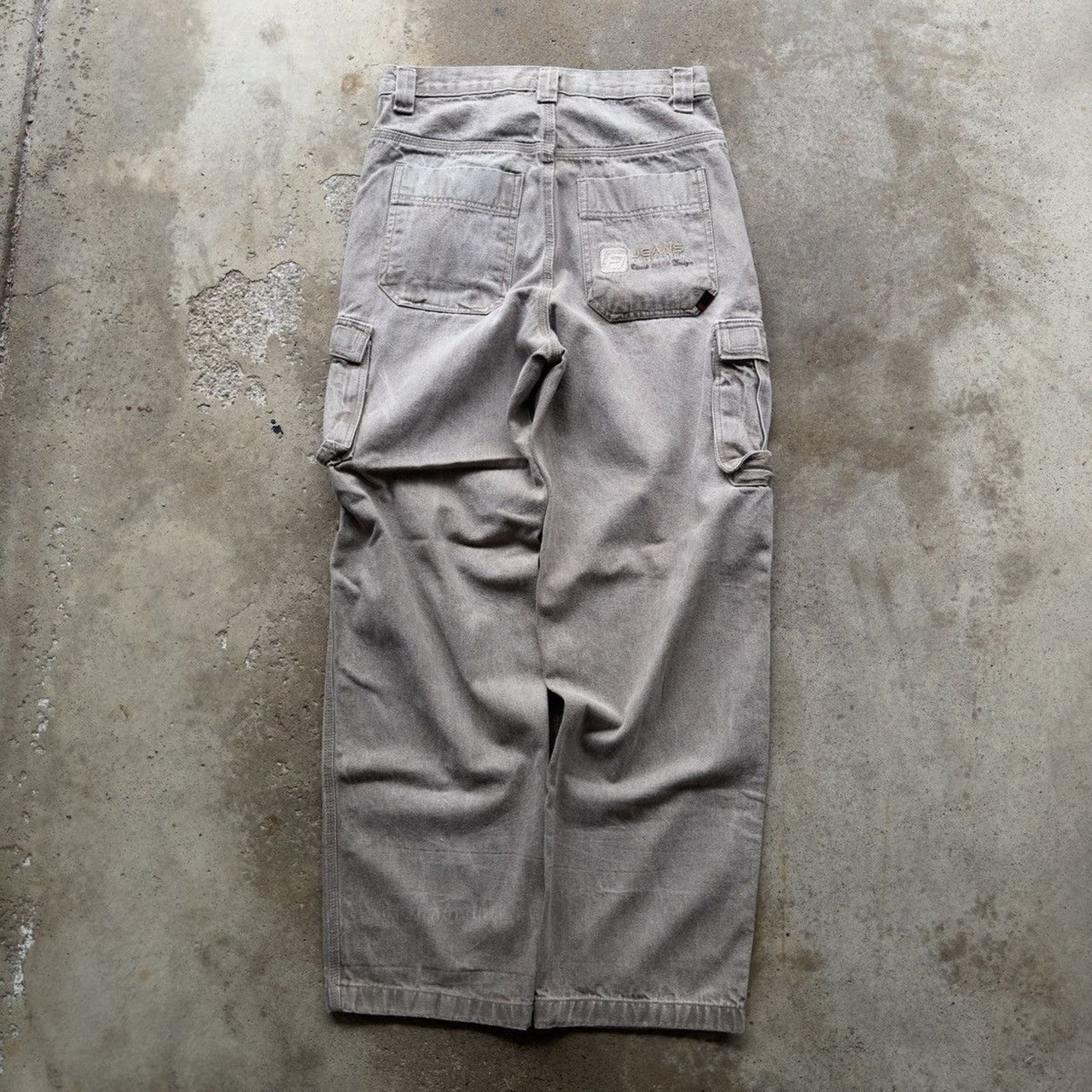 JEANS CARGO SKATER FUBU BAGGY 2000S EN DENIM COLOR MARRÓN