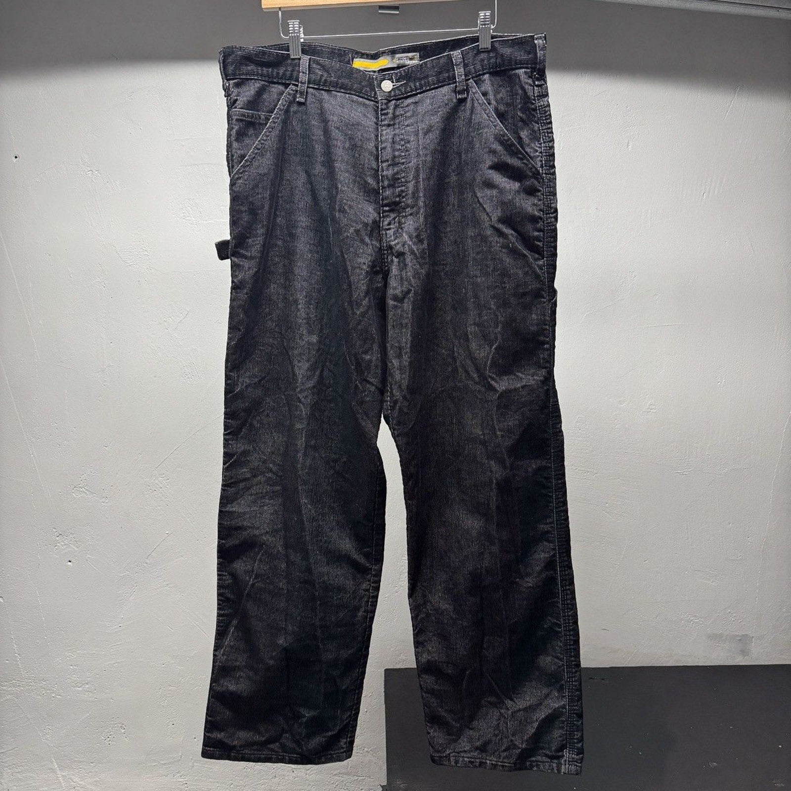 1990s Levi's Silvertab Black 3M Baggy Corduroy Pants — Garment