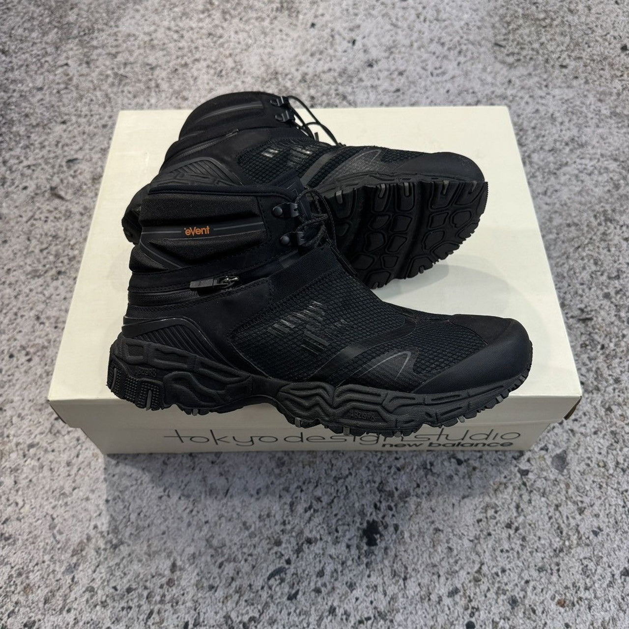 New Balance Niobium Tokyo Design Studio Sneaker Boots