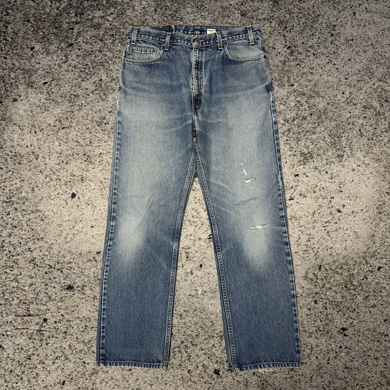 Vaqueros Levi's 505 descoloridos de la década de 2000