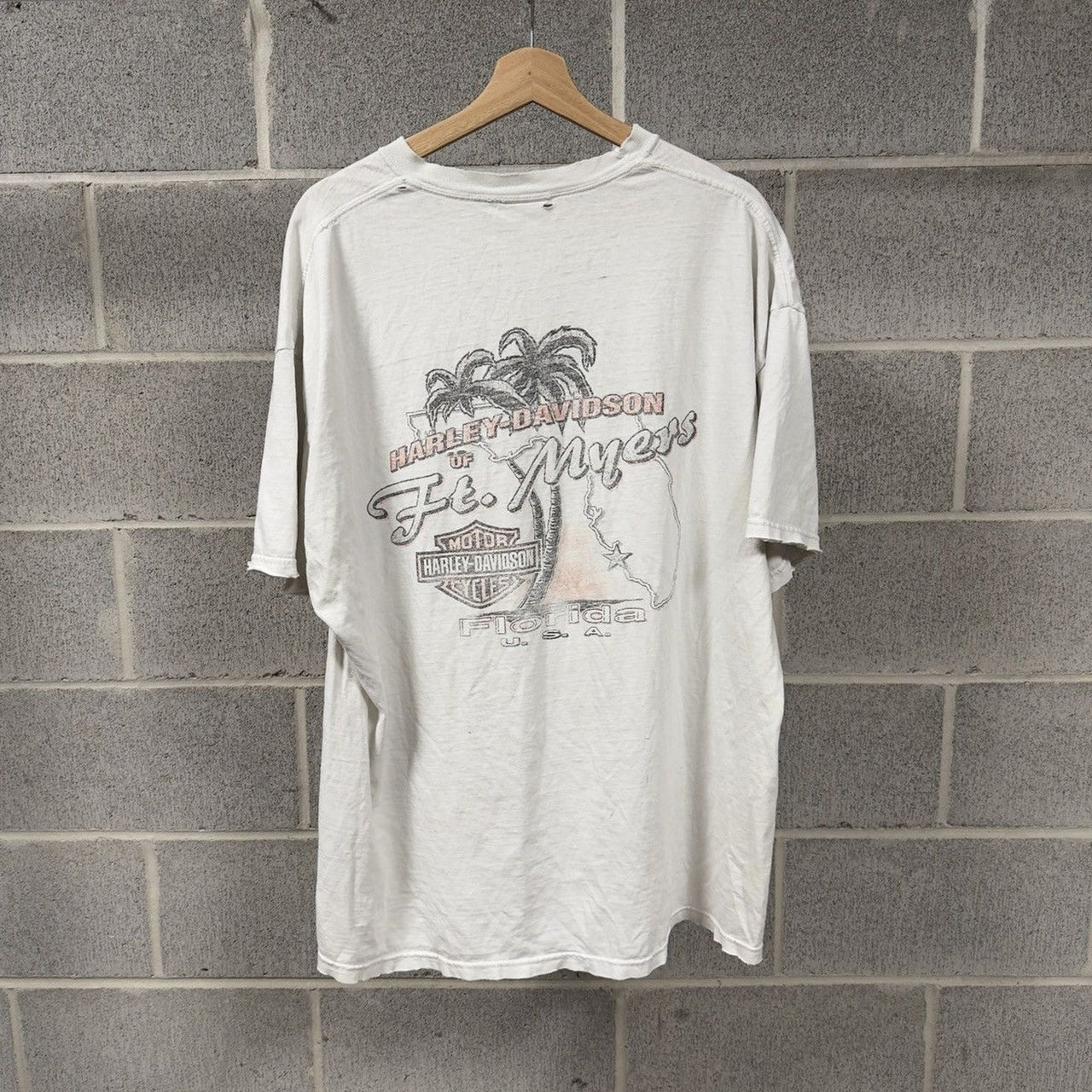 2000s Harley Davidson Thrashed Faded Distressed Tee