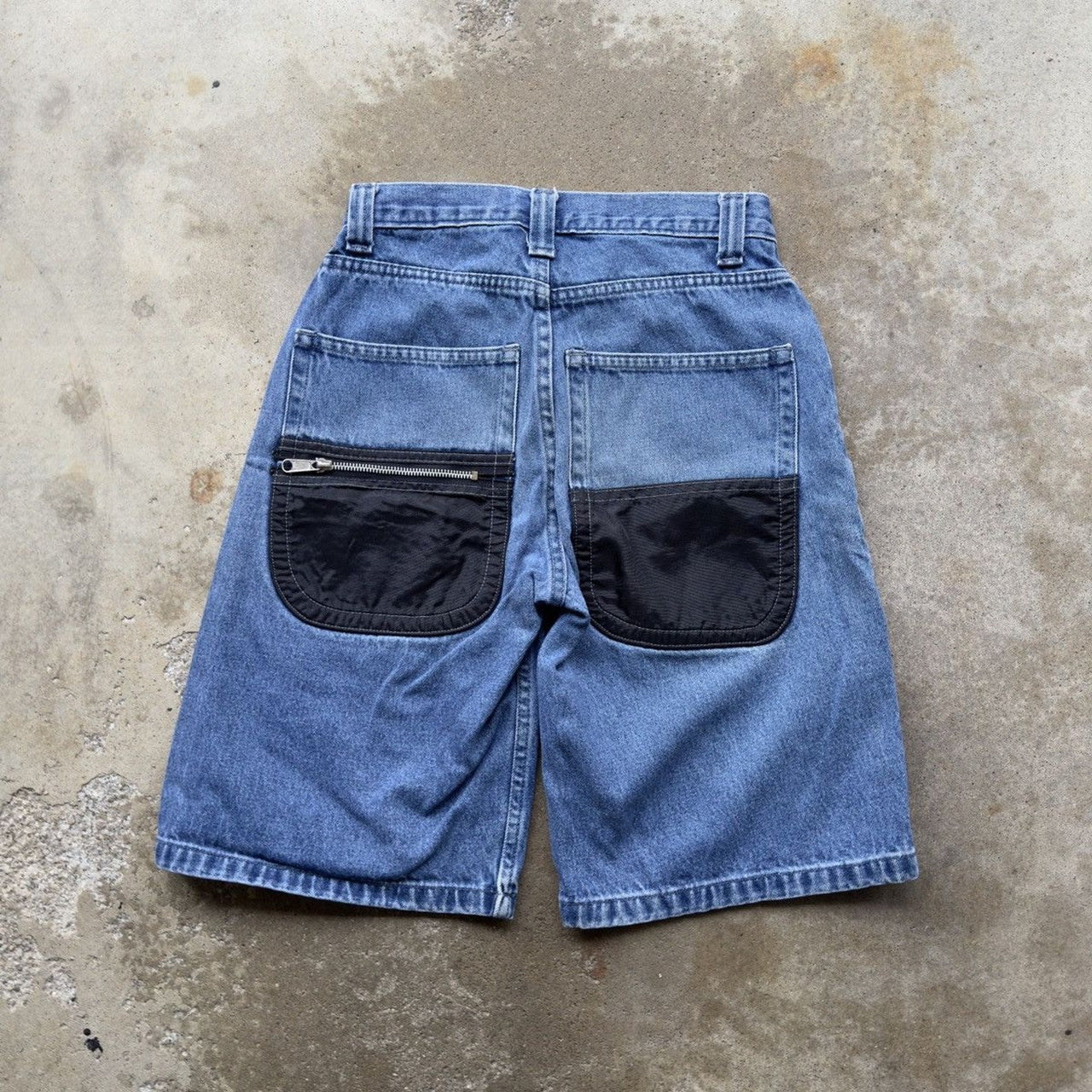 Shorts vaqueros holgados y descoloridos Sonoma de la década de 2000