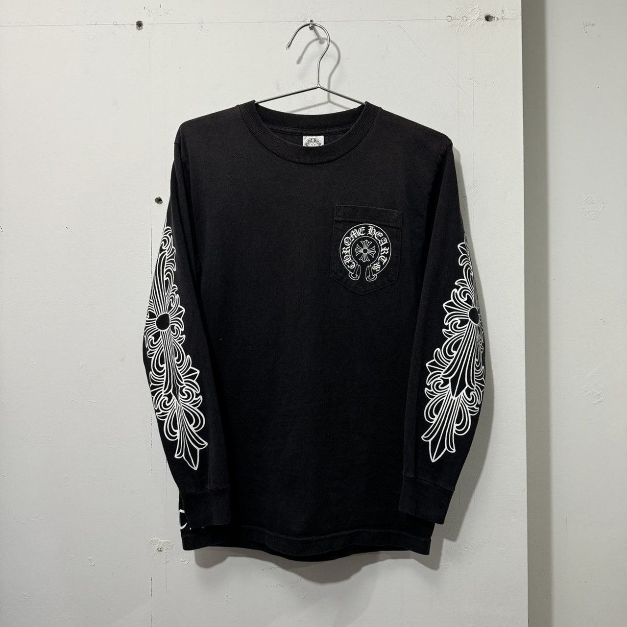 2000年代クロムハーツ ロサンゼルス フェードホースシュー フローラル ロングスリーブTシャツ