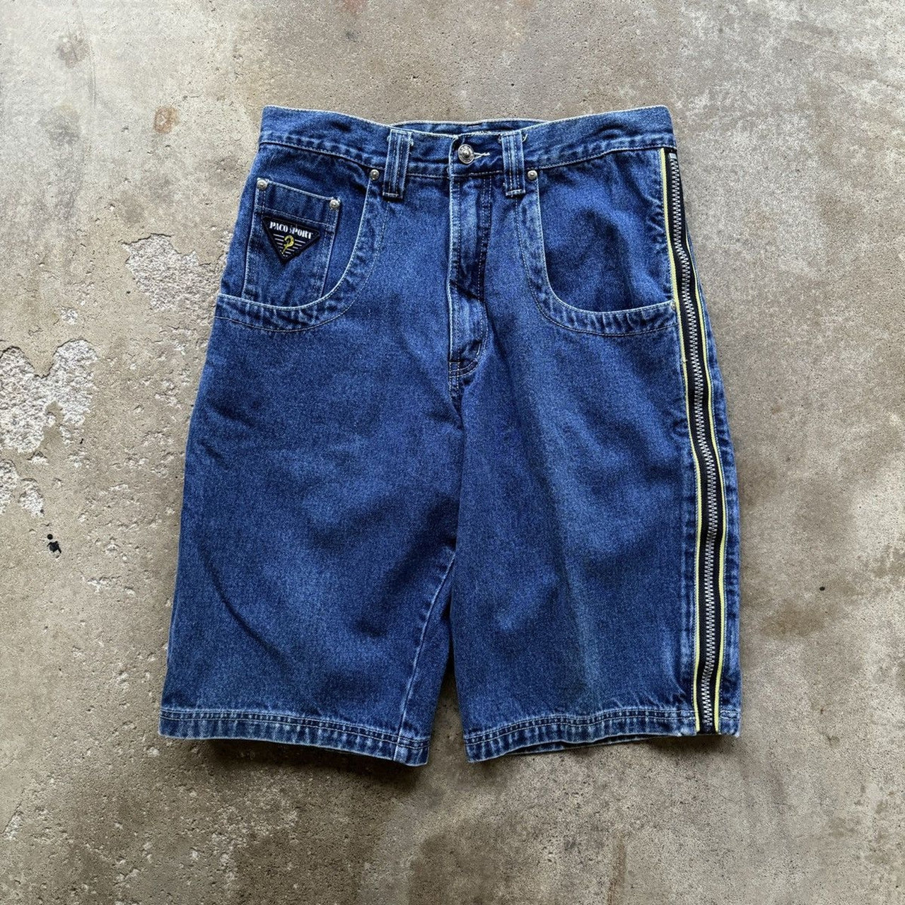 1990s/2000s Y2K PACO JEANS BAGGY ZIPPER DENIM SKATER JEAN SHORTS