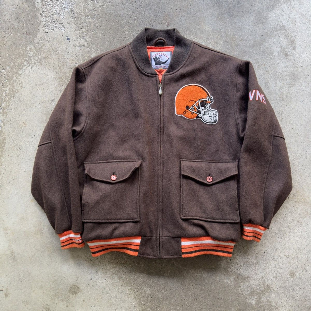 2000s CLEVELAND BROWNS NFL MITCHELL & NESS QUILTED WOOL JACKET