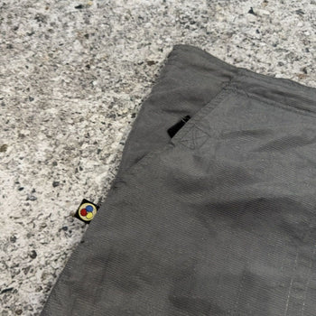 Pantalones anchos de nailon holgados con efecto cafeína de los años 90