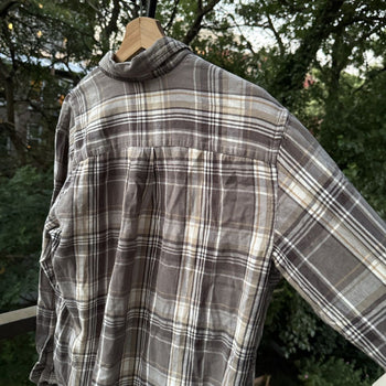2000s Faded Green Plaid Flannel Shirt