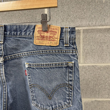 2000s Levi's 517 Thrashed Faded Distressed Flare Jeans