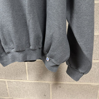 2000s Blank Grey Russell Athletic Sweatshirt