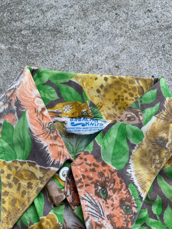 1970s ANIMAL PRINT NOVELTY BUTTON SHIRT