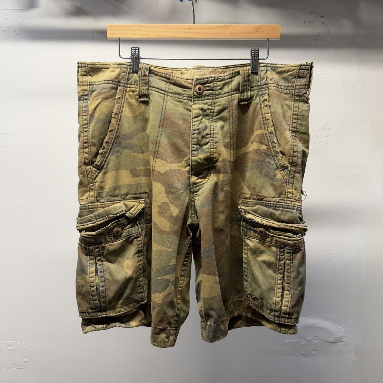 Vintage 2000s Hollister Faded Camo Cargo Shorts