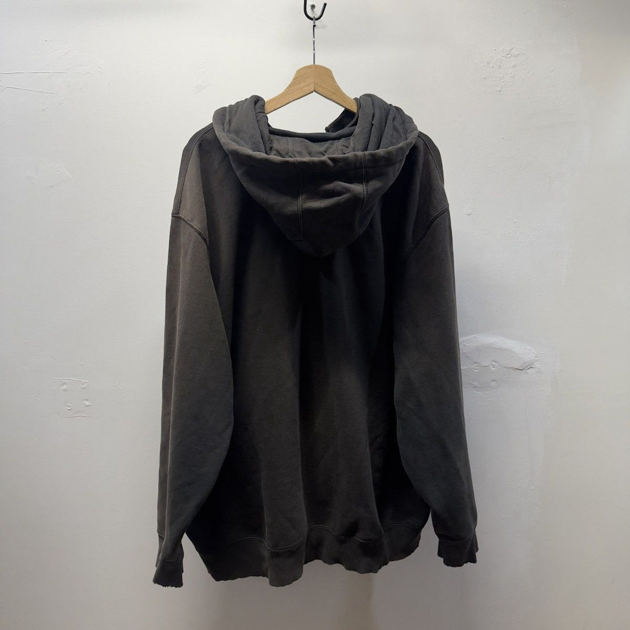 Carhartt Thrashed Faded Distressed Zip Hoodie