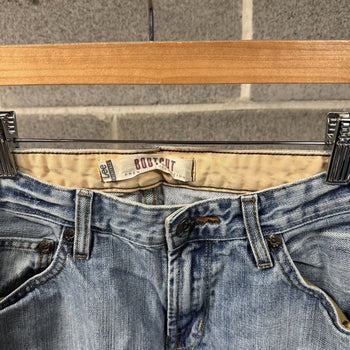 2000s Y2K Lee Thrashed Faded Distressed Flare Jeans