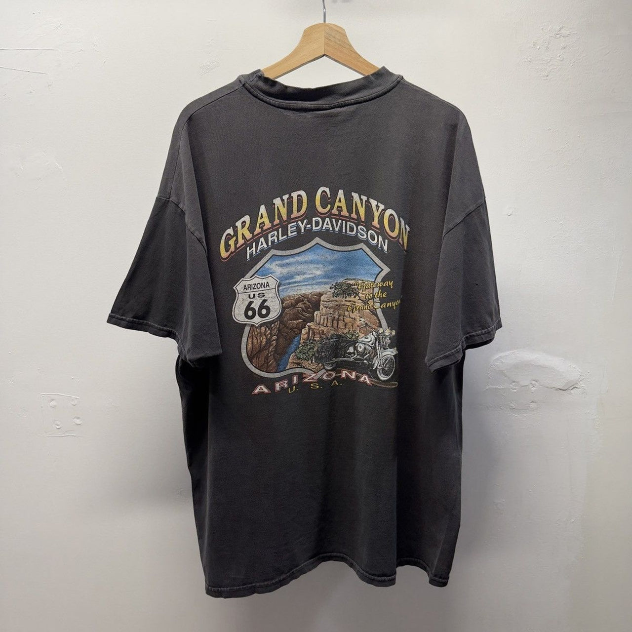 Vintage 2000s Harley Davidson Faded Distressed Flaming Eagle Tee