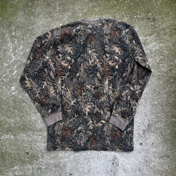 2000s CAMO THERMAL LONGSLEEVE HENLEY SHIRT