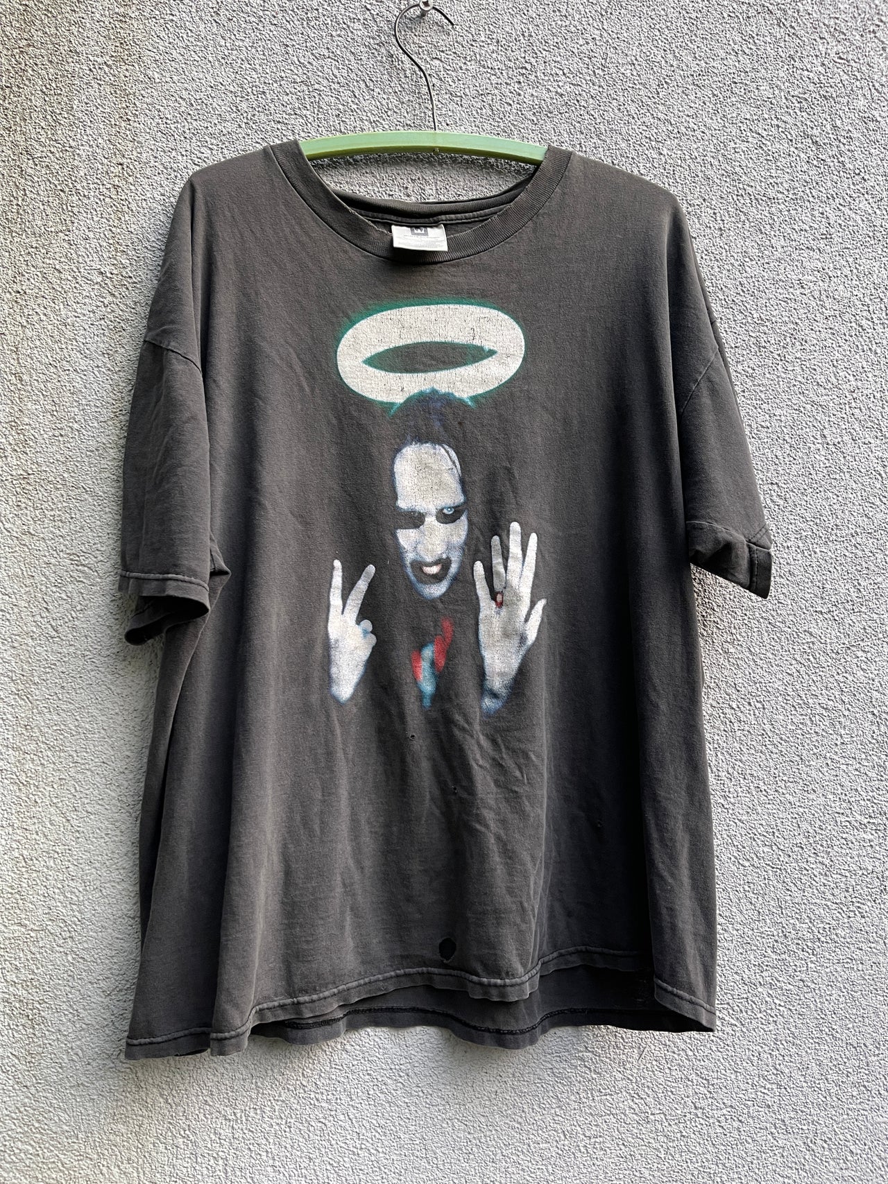 1990s MARILYN MANSON MIDDLE FINGERS TEE