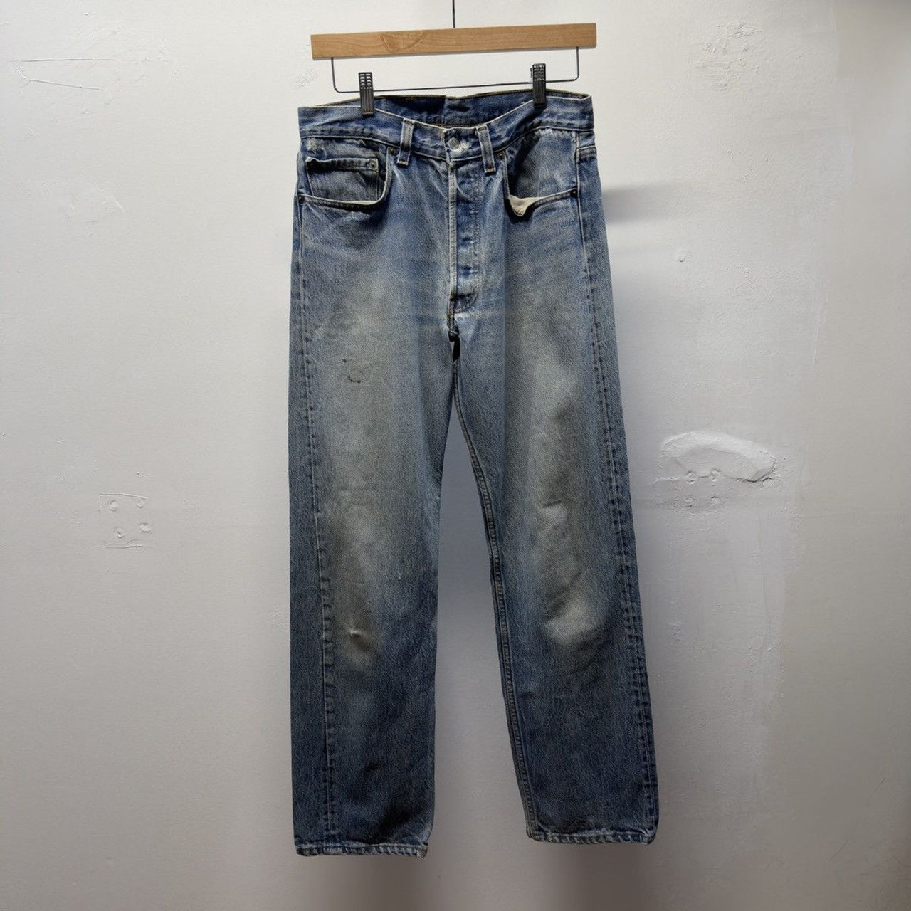 Vintage 2000s Levi's 501 Faded Distressed Jeans