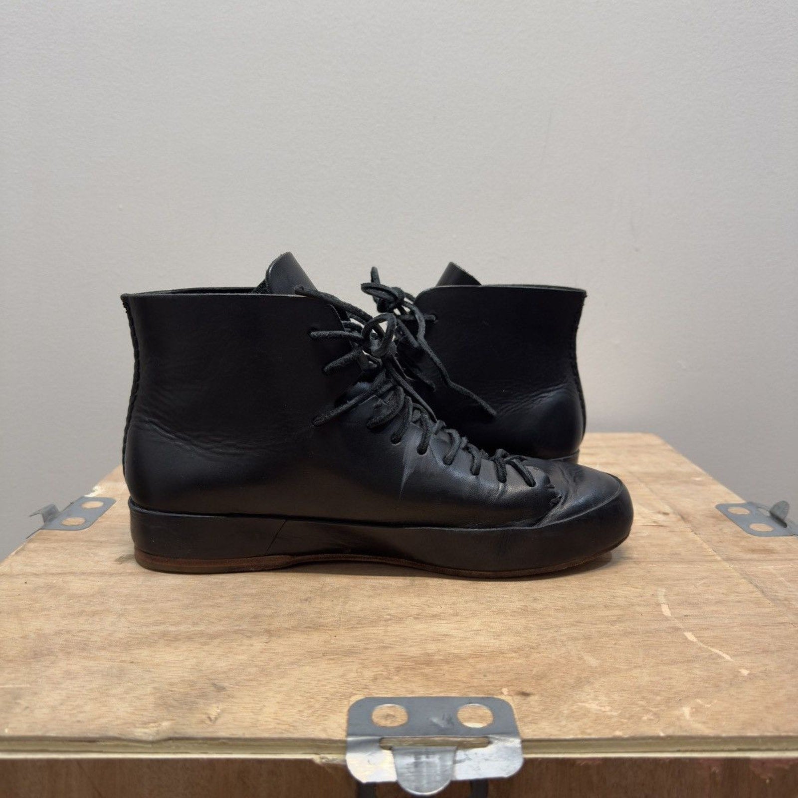 Feit Handsewn High Black Leather Shoes