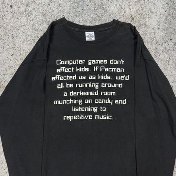 Camiseta de manga larga con pastillas mágicas de videojuegos de los años 2000